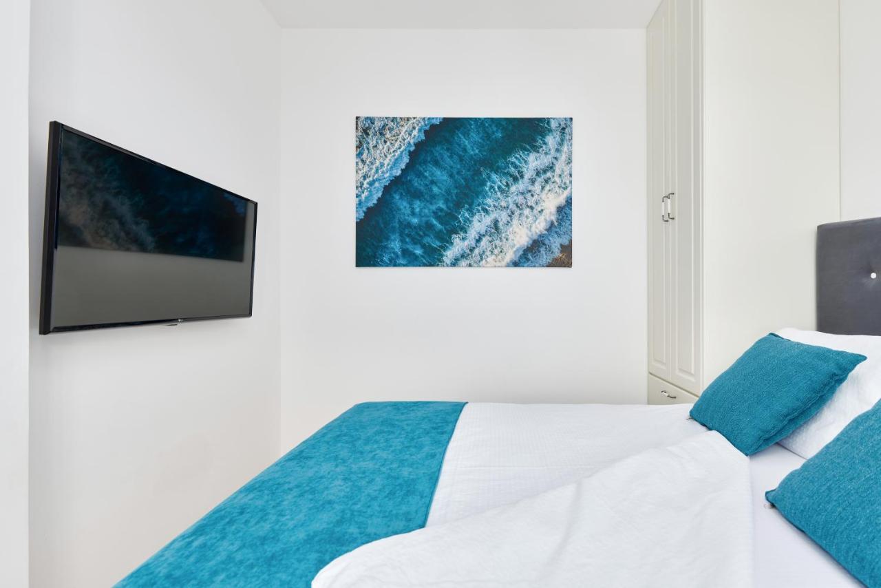 Iva'S Sea View Balcony Apartment Котор Екстериор снимка
